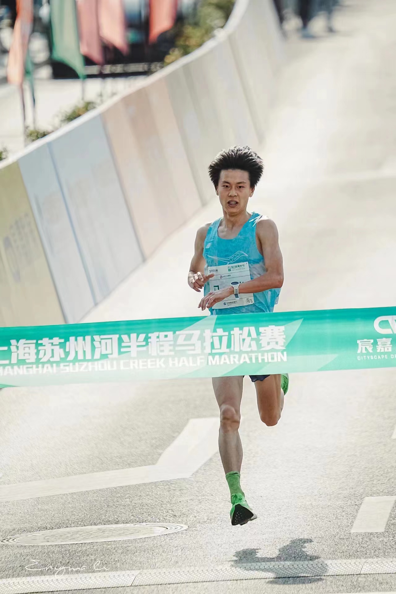 2c4c39bb95eeecc616b9c40064a8658 2c4c39bb95eeecc616b9c40064a8658